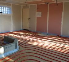 Pose du plancher chauffant au RDC