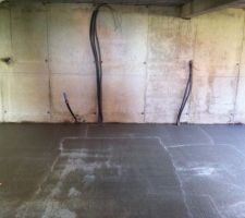 Coulage de la dalle du sous sol.