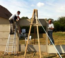 Clôture en panneaux béton à crépir ensuite