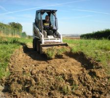 On continue, Kiki Merci &agrave; toi Bobcateur!!