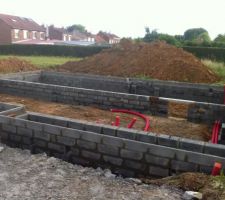 Rangs de parpaings du vide sanitaire