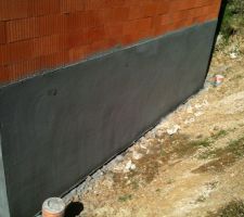 Imperm&eacute;abilisation ext&eacute;rieur des murs du sous-sol