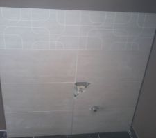 Joint de Carrelage mural meuble vasque