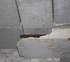 Fer à l'air libre au niveau de la poutrelle plate