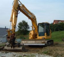 La pelle de 16 tonnes