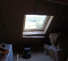 Pose du velux dans la chambre nord