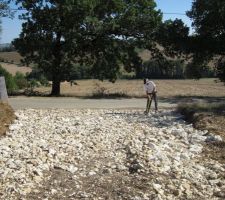 Dernieres grosses pierres cassées à la main
