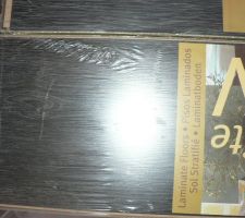 Parquet du dressing pour trancher avec notre chambre