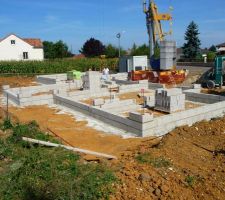 Suite du vide sanitaire.