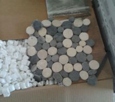 Pierres de rivi&egrave;res pour la douche &agrave; l'italienne