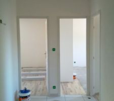 Pose parquet en cours dans la chambre Sud