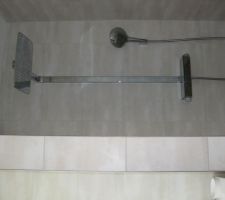 Colonne de douche de la sdb parents