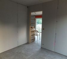 Mur du cellier fini