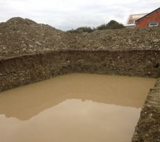 Avant la dalle...la piscine