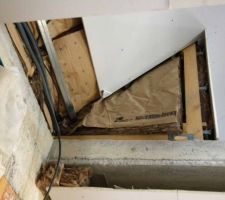 Vue de l'isolation, au dessus de la cage d'escalier