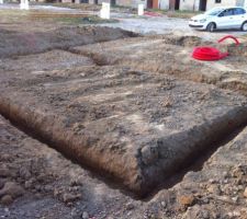 En attente que les fondations soit coul&eacute;es