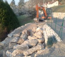 Enrochement du chemin d'acc&egrave;s