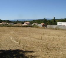 Vue d'ensemble du terrain (Nord-Ouest en face