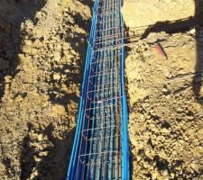 Pose du ferraillage au dessu du puits rafraichissant  pas de problème