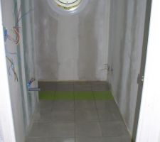 La salle de bain du RDC