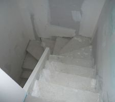 Habillage de l'escalier finit