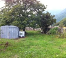 L'entrée (arrière de la maison)