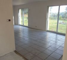 1ère journée de pose du carrelage