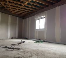 Le platrier a commencé