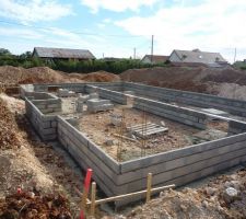 Vue angle entrée garage