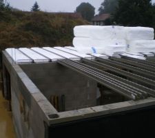 Pose poutres hourdis plancher RDC