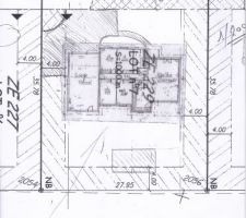 Plan d'implantation sur terrain Maisons de la Pyramide