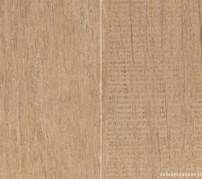 Carrelage du salon en imitation bois 20x120