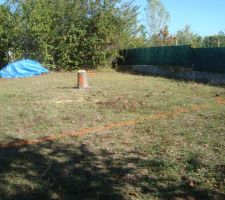 La maison est trac&eacute;e au sol