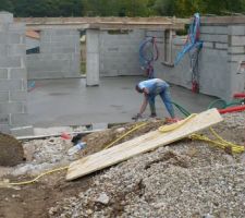 Finitions sur la dalle du garage