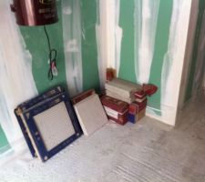 Mon reste de carrelage en esperant que je vas le retrouver .....