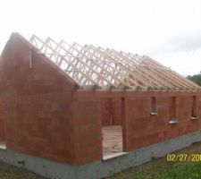 Voila notre petite cabane de jardin !!!