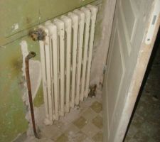 Installation radiateur salle de bain