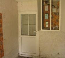 L?entr&eacute;e la maison cote nord