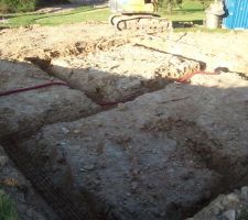 Les fondations sont creus&eacute;es