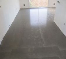 Chape liquide anhydrite