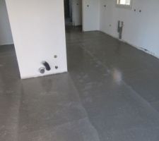 Chape liquide anhydrite