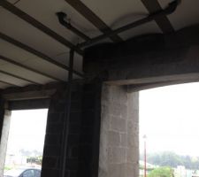 Des évacuations ont poussé en haut on dirait