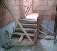 Escalier garage/cellier