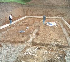 Armatures en place avant coulage des semelles
