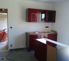 Installation de la cuisine ammenag&eacute;e achet&eacute; chez BUT