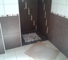 La Sdb privative de notre chambre &agrave; l'&eacute;tage