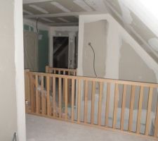 Piece ouverte à l'etage