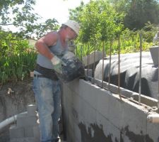 Ma main d'oeuvre pas cher...le beau p&egrave;re