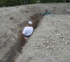 Bon faut avouer....apr&egrave;s 1 journ&eacute;e de travail on a tout d&eacute;mont&eacute; pour recommencer. On aime bien tout faire 2 fois
