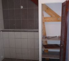 Amenagement placard SDB en cours